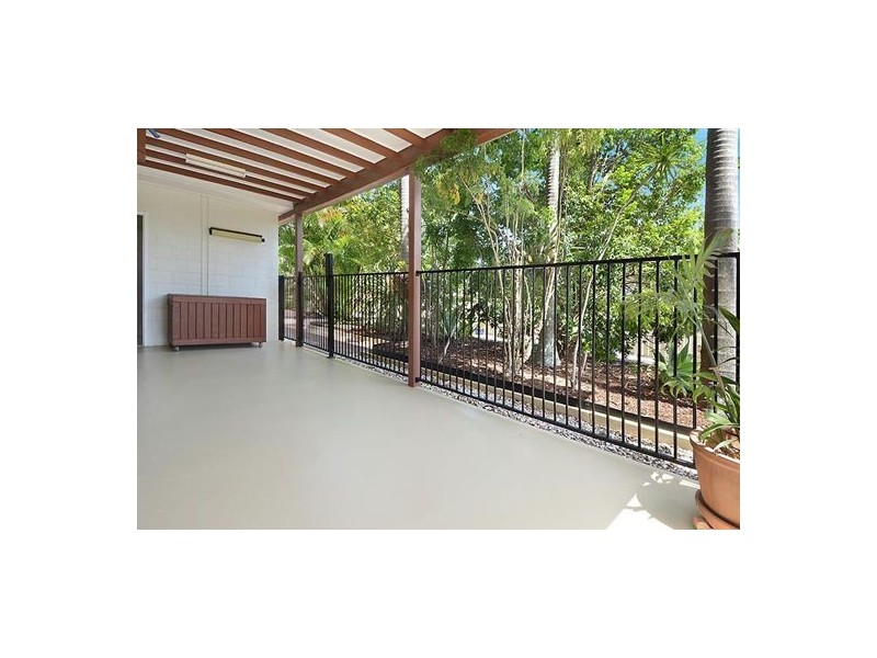 35 Bankside Street, Nathan QLD 4111