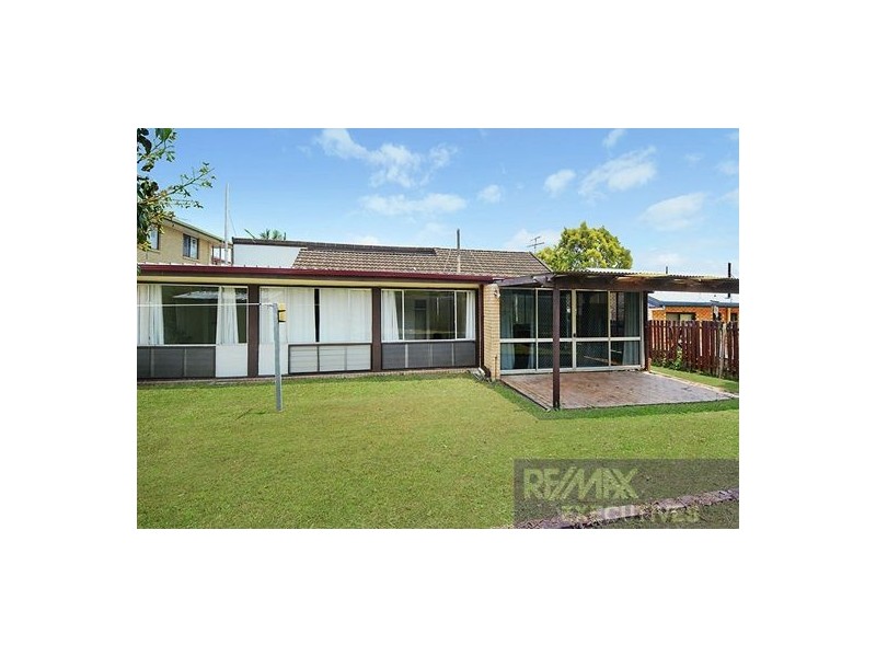 54 Thomas Street, Camp Hill QLD 4152