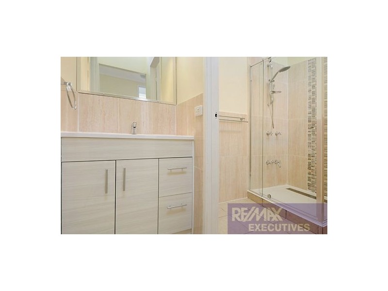 54 Thomas Street, Camp Hill QLD 4152