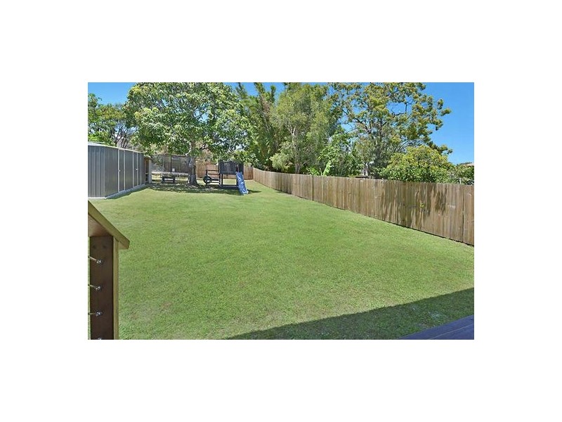 151 Seville Road, Holland Park QLD 4121