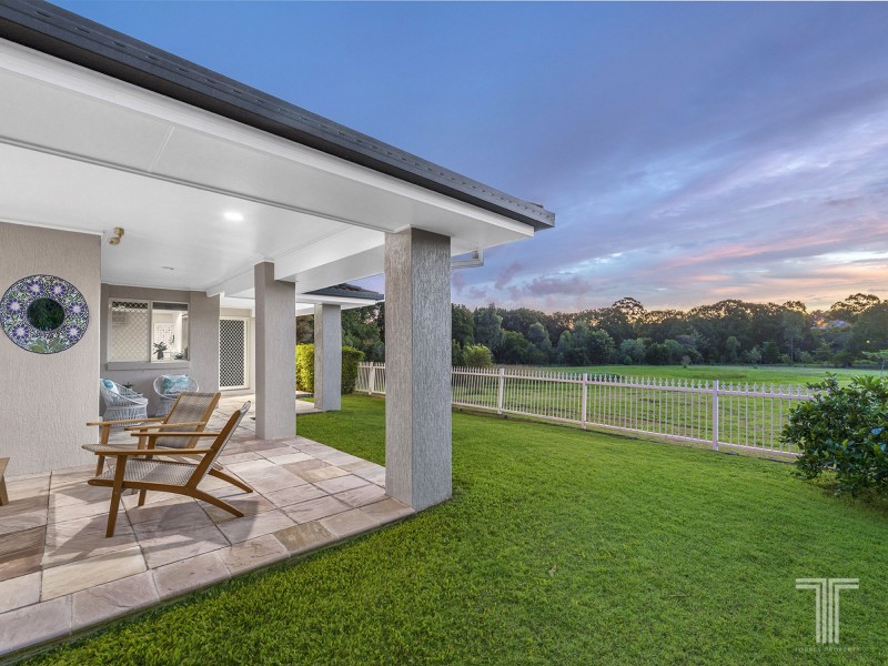 22 Turnberry Place, Carindale QLD 4152