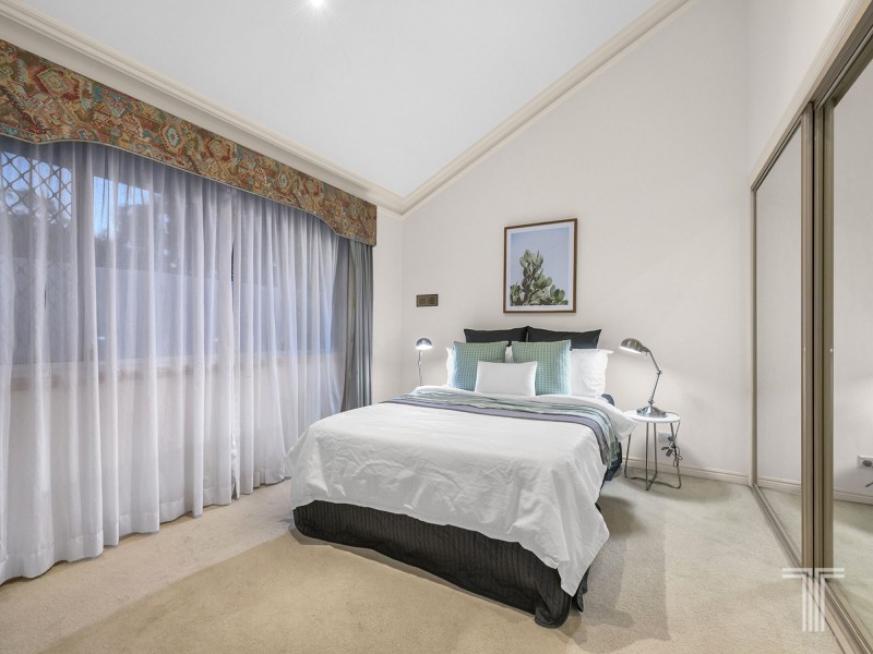 22 Turnberry Place, Carindale QLD 4152