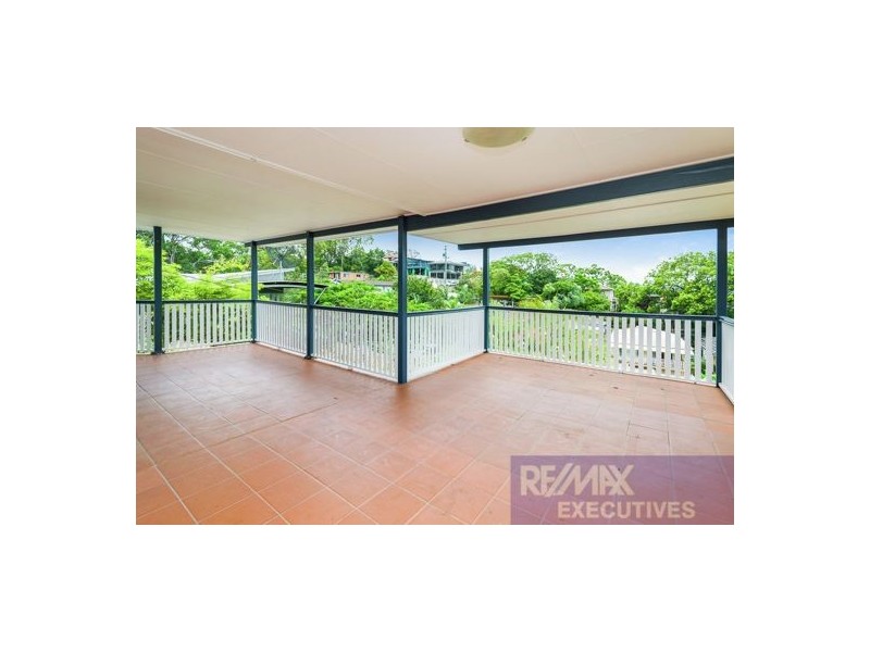 70 Mountain Street, Mount Gravatt QLD 4122