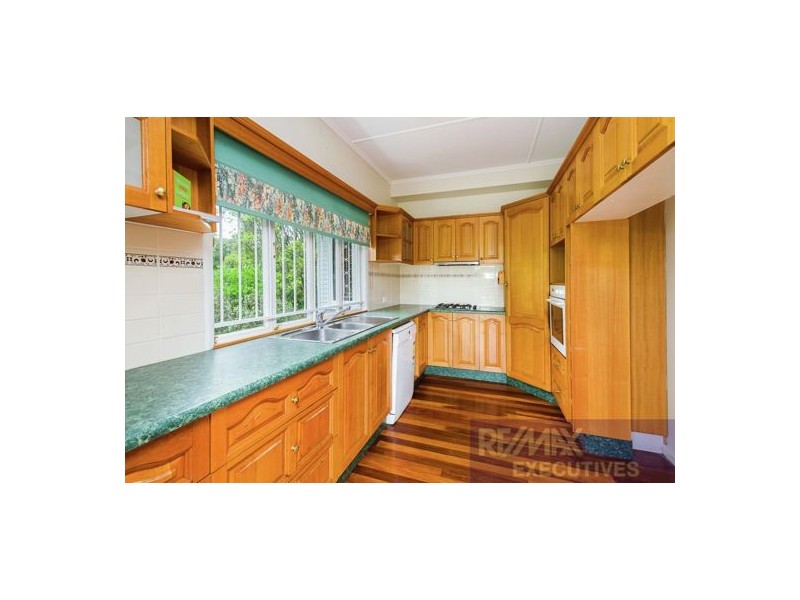 70 Mountain Street, Mount Gravatt QLD 4122