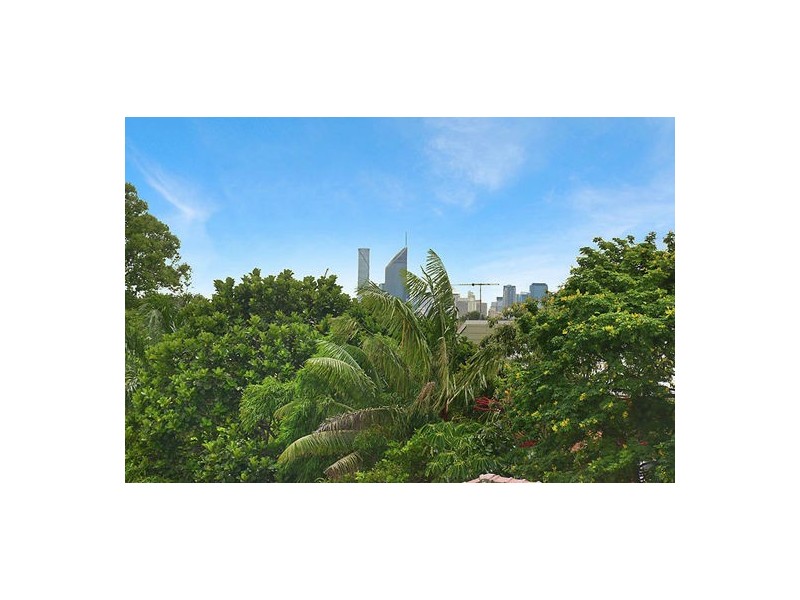 1/46 Embie Street, Holland Park West QLD 4121