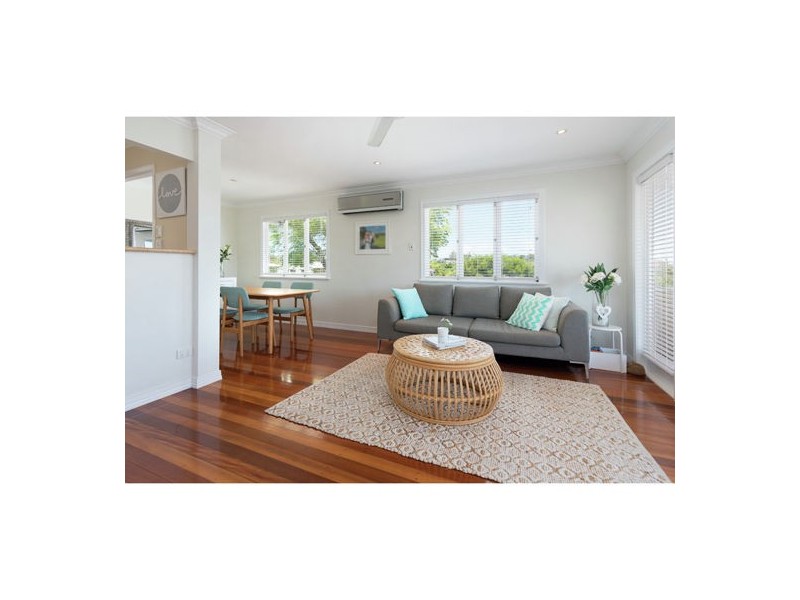 8 Calonne Street, Upper Mount Gravatt QLD 4122