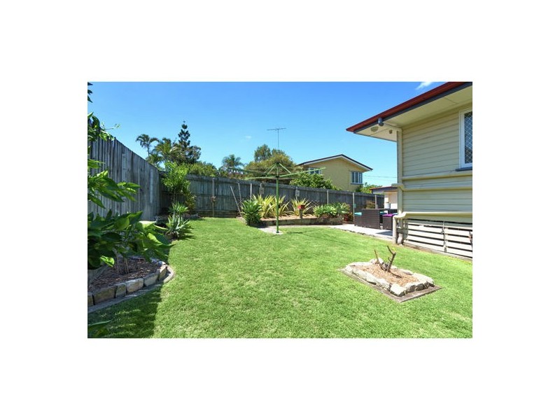 8 Calonne Street, Upper Mount Gravatt QLD 4122