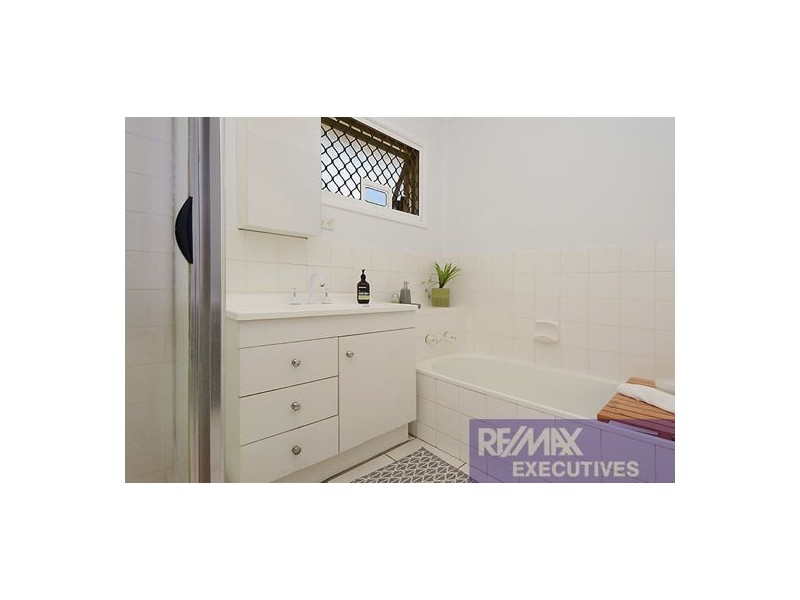 471 Mt Gravatt-Capalaba Road, Wishart QLD 4122