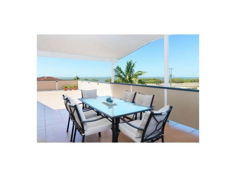 5 Price Avenue, Birkdale QLD 4159