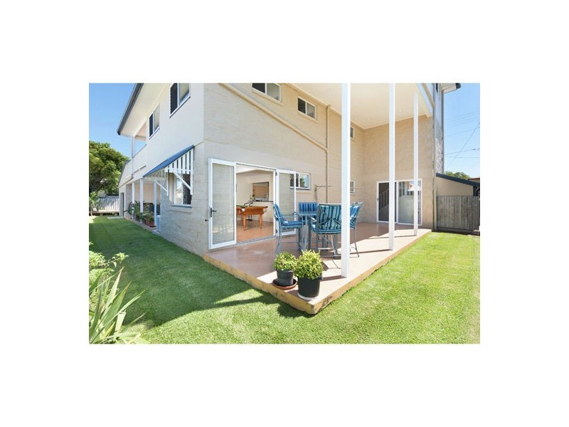 5 Price Avenue, Birkdale QLD 4159