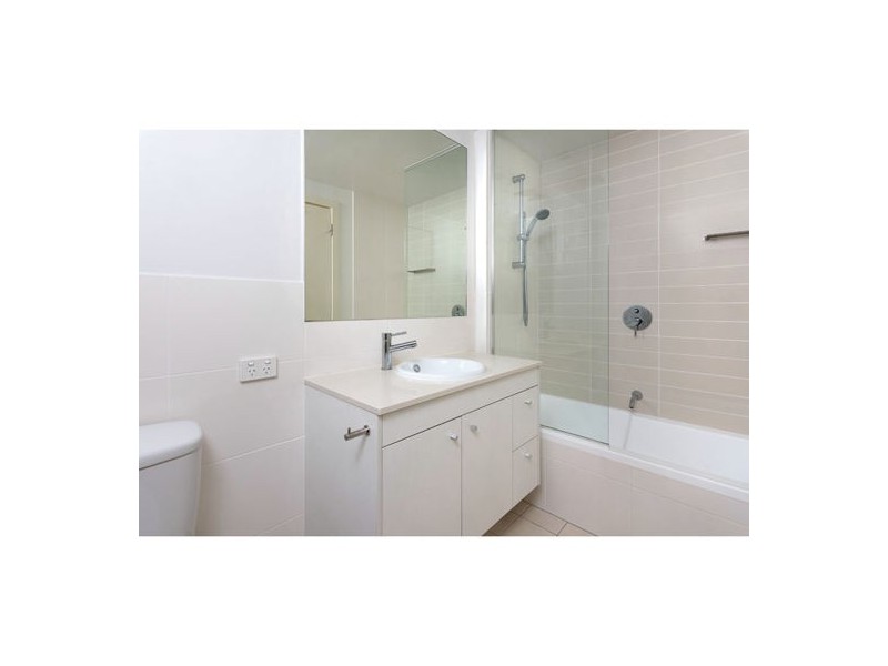 1105/16-28 Surbiton Court, Carindale QLD 4152