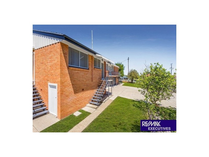 2/111 Oateson Skyline Drive, Seven Hills QLD 4170