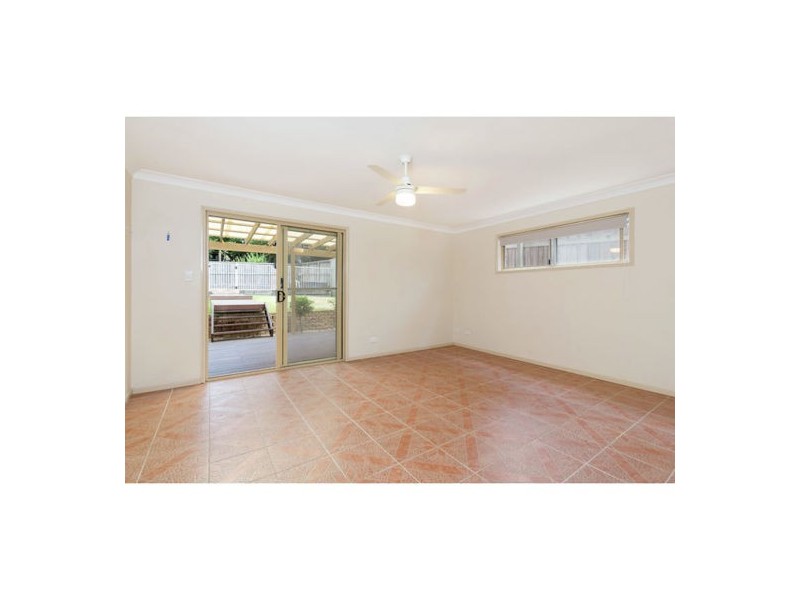 3 Kamarin Street, Manly West QLD 4179