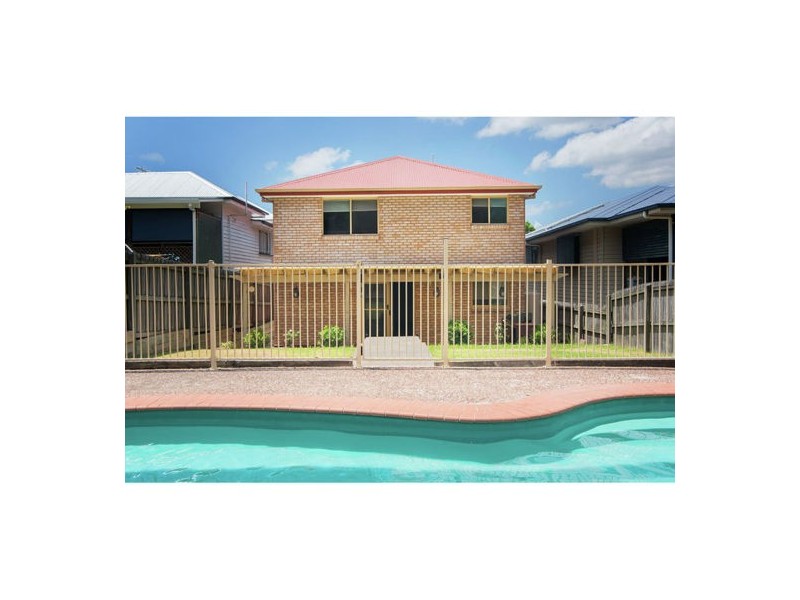 3 Kamarin Street, Manly West QLD 4179