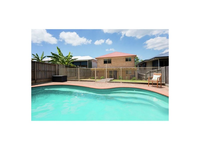 3 Kamarin Street, Manly West QLD 4179