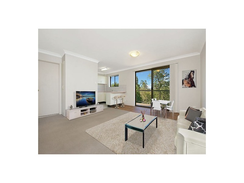 5/12 Crown Street, Holland Park West QLD 4121