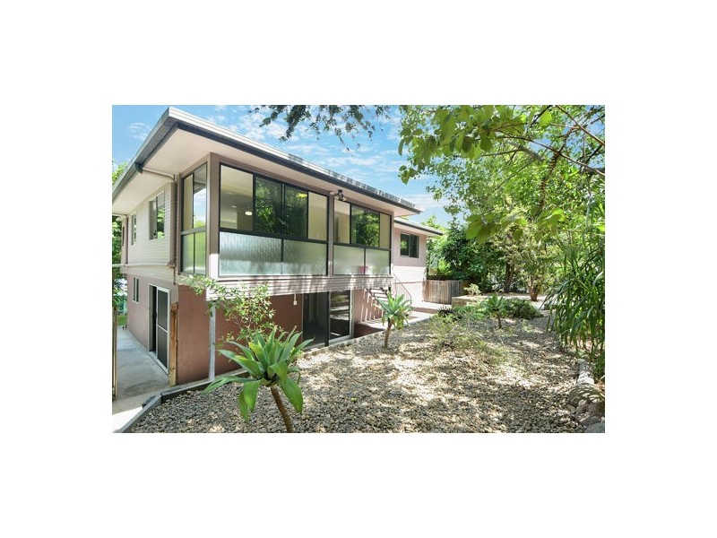 77 bankside Street, Nathan QLD 4111