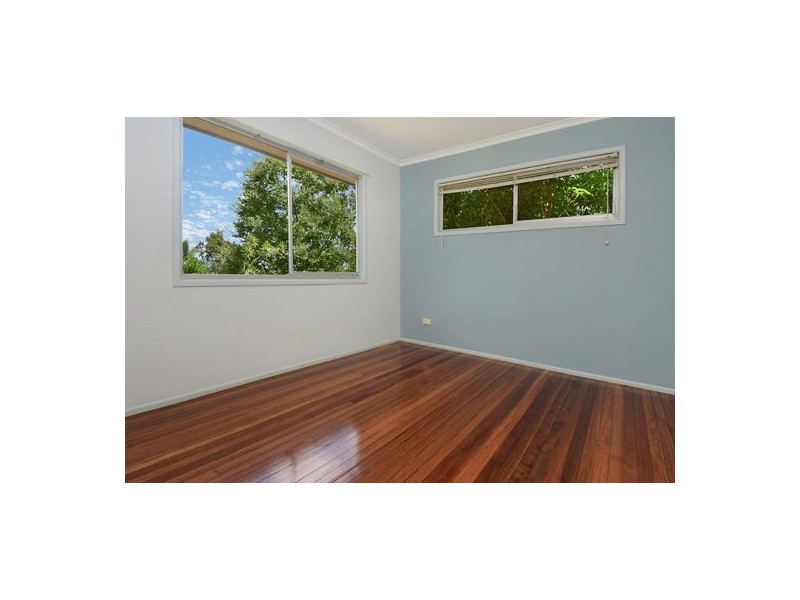 77 bankside Street, Nathan QLD 4111