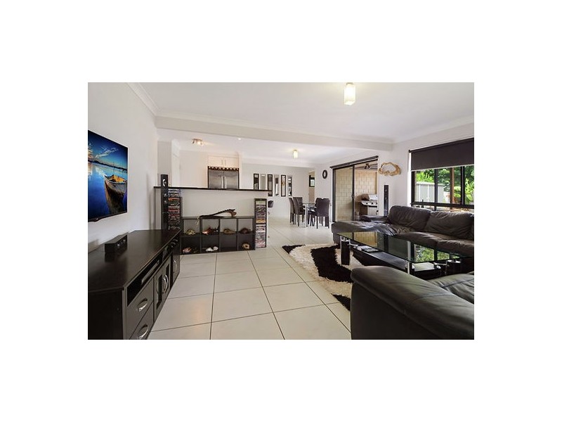 10 MADELIN COURT, Thorneside QLD 4158