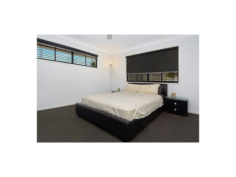 10 MADELIN COURT, Thorneside QLD 4158