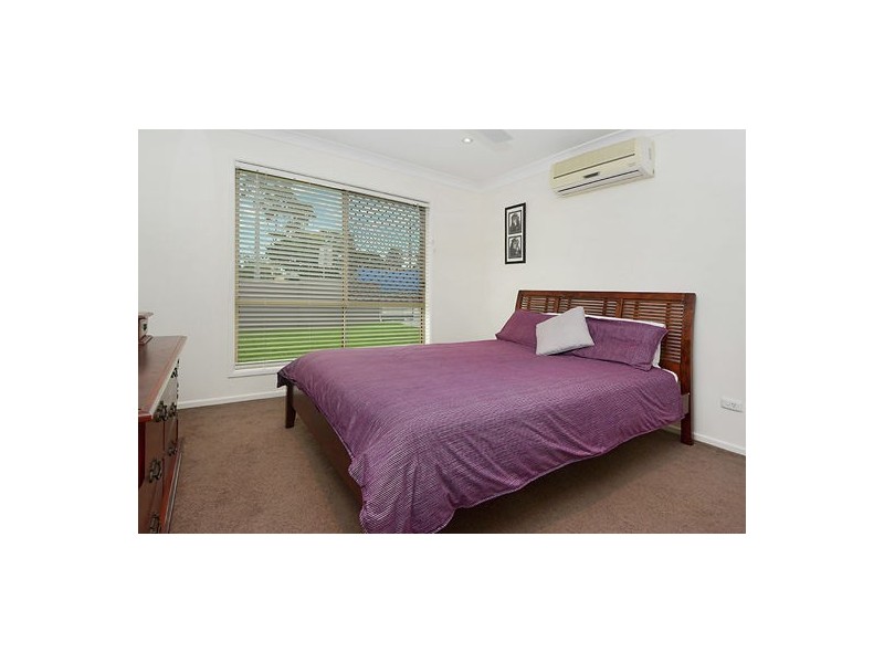 329 Mt Gravatt-Capalaba Road, Wishart QLD 4122