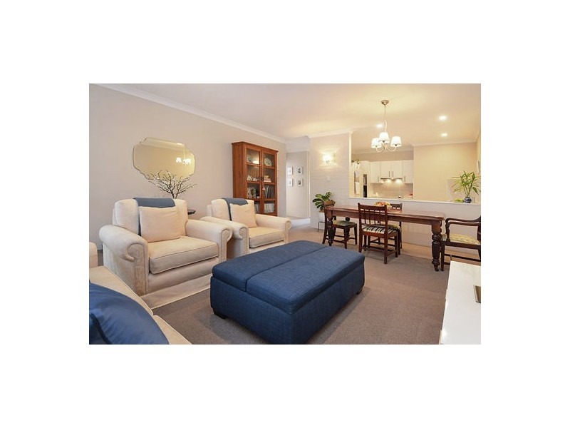 2/55 Bulimba Street, Bulimba QLD 4171