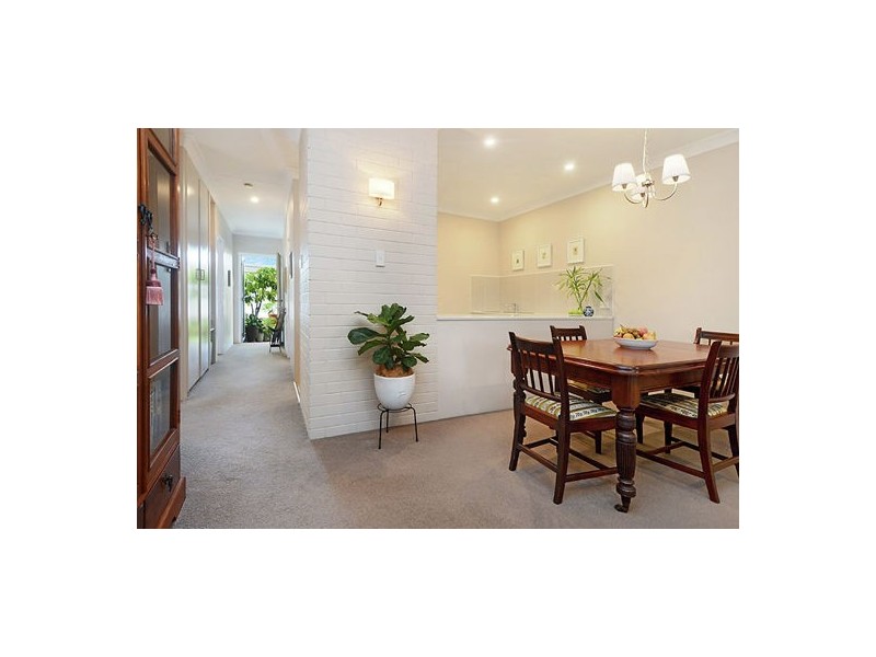 2/55 Bulimba Street, Bulimba QLD 4171