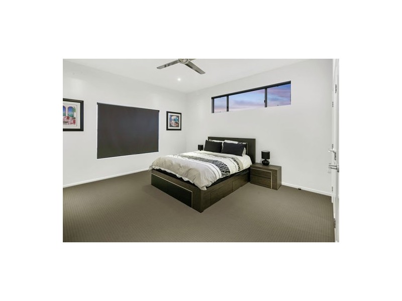 127 Denman Street, Greenslopes QLD 4120