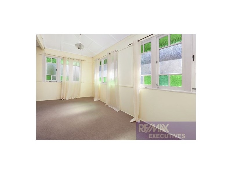 1/2 Lisburn Street, East Brisbane QLD 4169