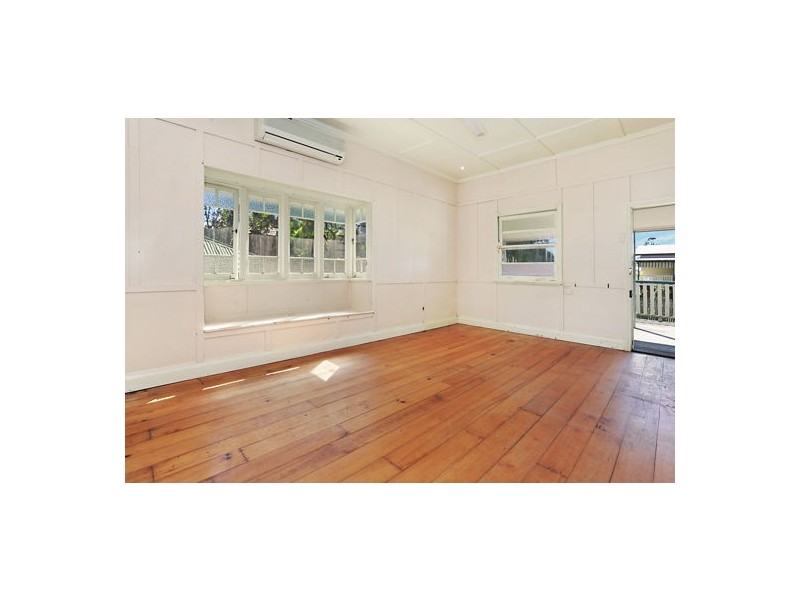 166 appel street, Graceville QLD 4075