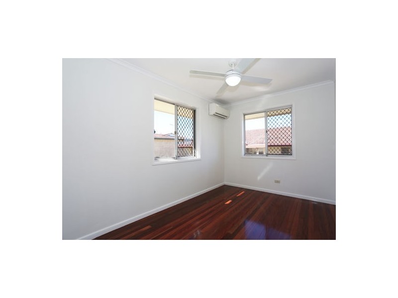 14 Fernshaw Street, Macgregor QLD 4109