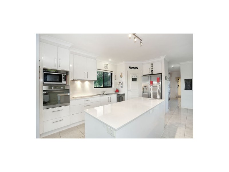 36 Avonlea Place, Eight Mile Plains QLD 4113