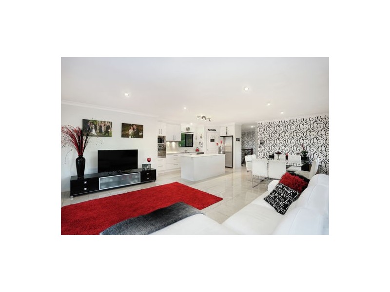 36 Avonlea Place, Eight Mile Plains QLD 4113