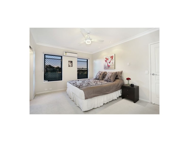 36 Avonlea Place, Eight Mile Plains QLD 4113