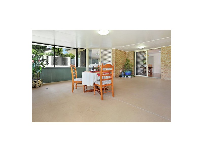 3 Kauri St, Carindale QLD 4152