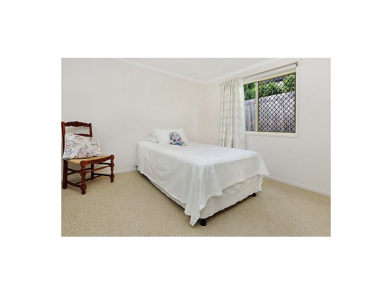 3 Kauri St, Carindale QLD 4152