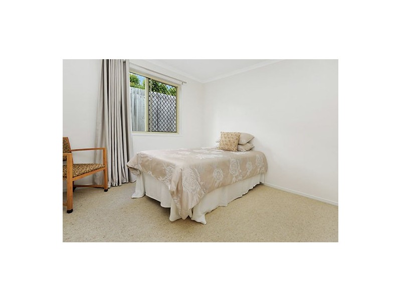 3 Kauri St, Carindale QLD 4152