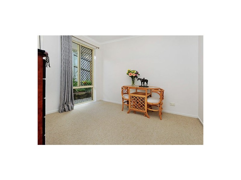 3 Kauri St, Carindale QLD 4152