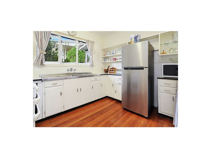 14 Rachael St, Moorooka QLD 4105