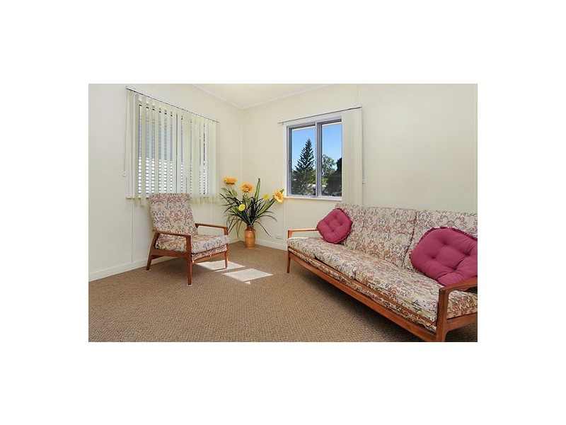 1 Vaughan St, Mount Gravatt QLD 4122