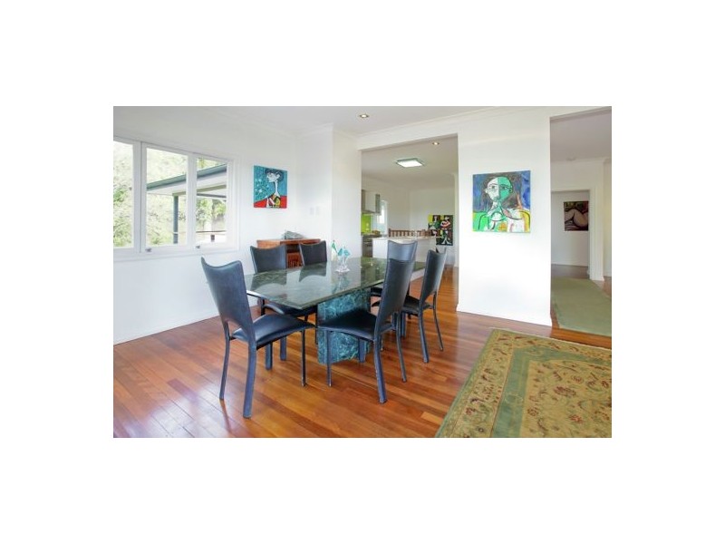 58 Mountain St, Mount Gravatt QLD 4122