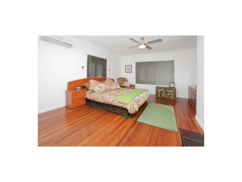 58 Mountain St, Mount Gravatt QLD 4122
