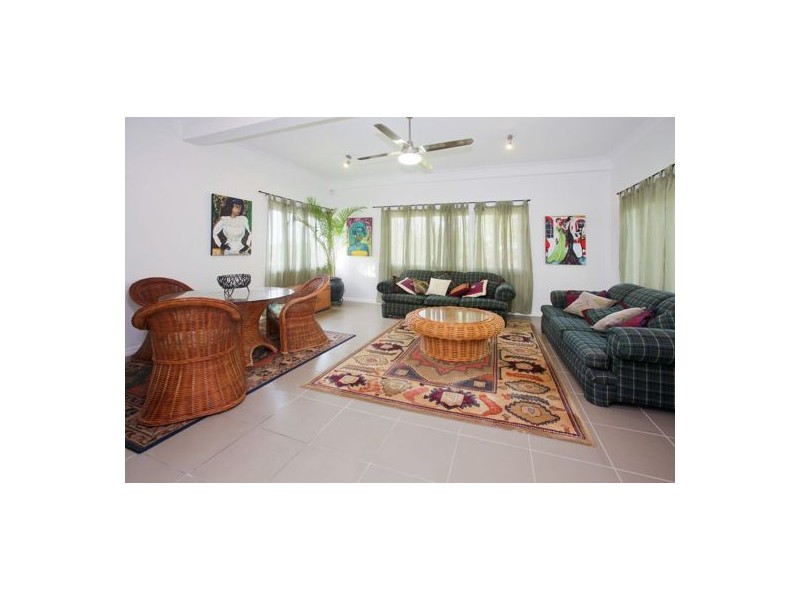 58 Mountain St, Mount Gravatt QLD 4122