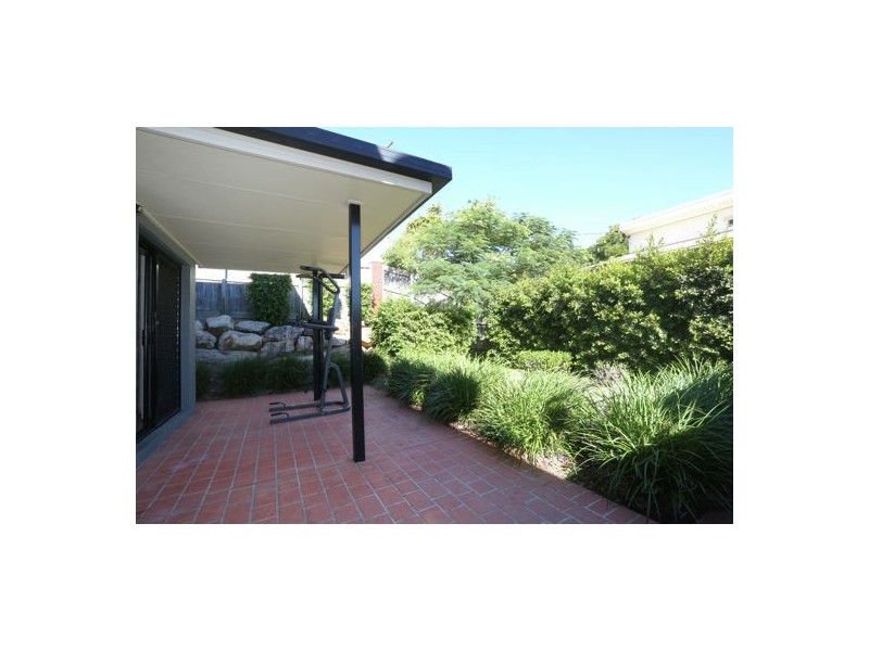 5/8 Buckingham Place, Eight Mile Plains QLD 4113