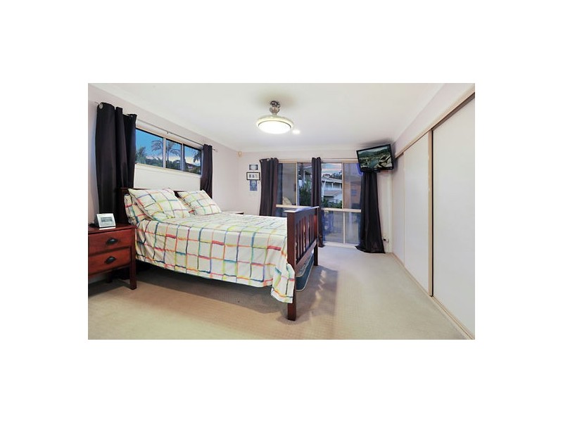 23 Piccadilly Place, Carindale QLD 4152