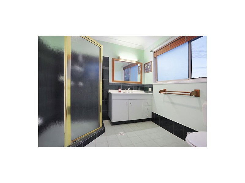 23 Piccadilly Place, Carindale QLD 4152