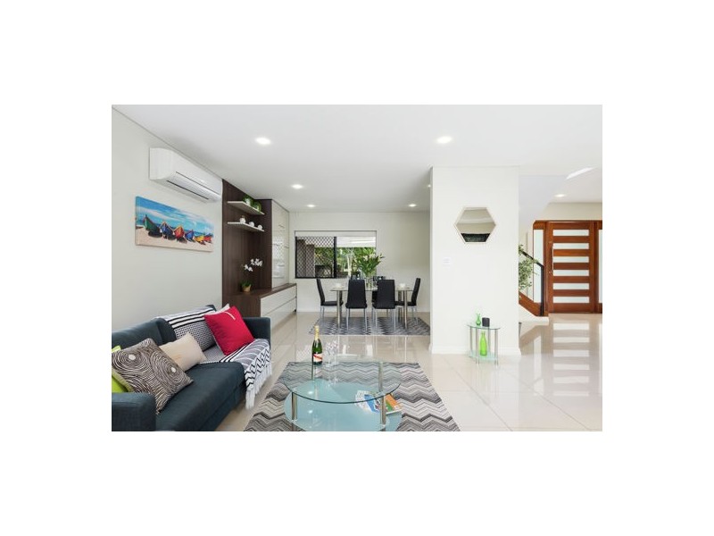 67 Bankside Street, Nathan QLD 4111
