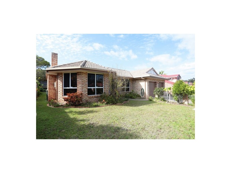 15 Cleveland Place, Stretton QLD 4116