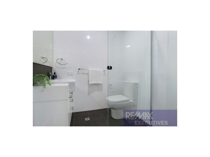 10/97 Baringa Street, Morningside QLD 4170