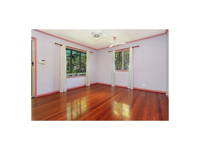 5 ROTHWELL ST, Mount Gravatt East QLD 4122